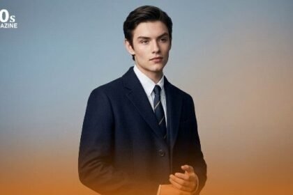 Louis Partridge Height